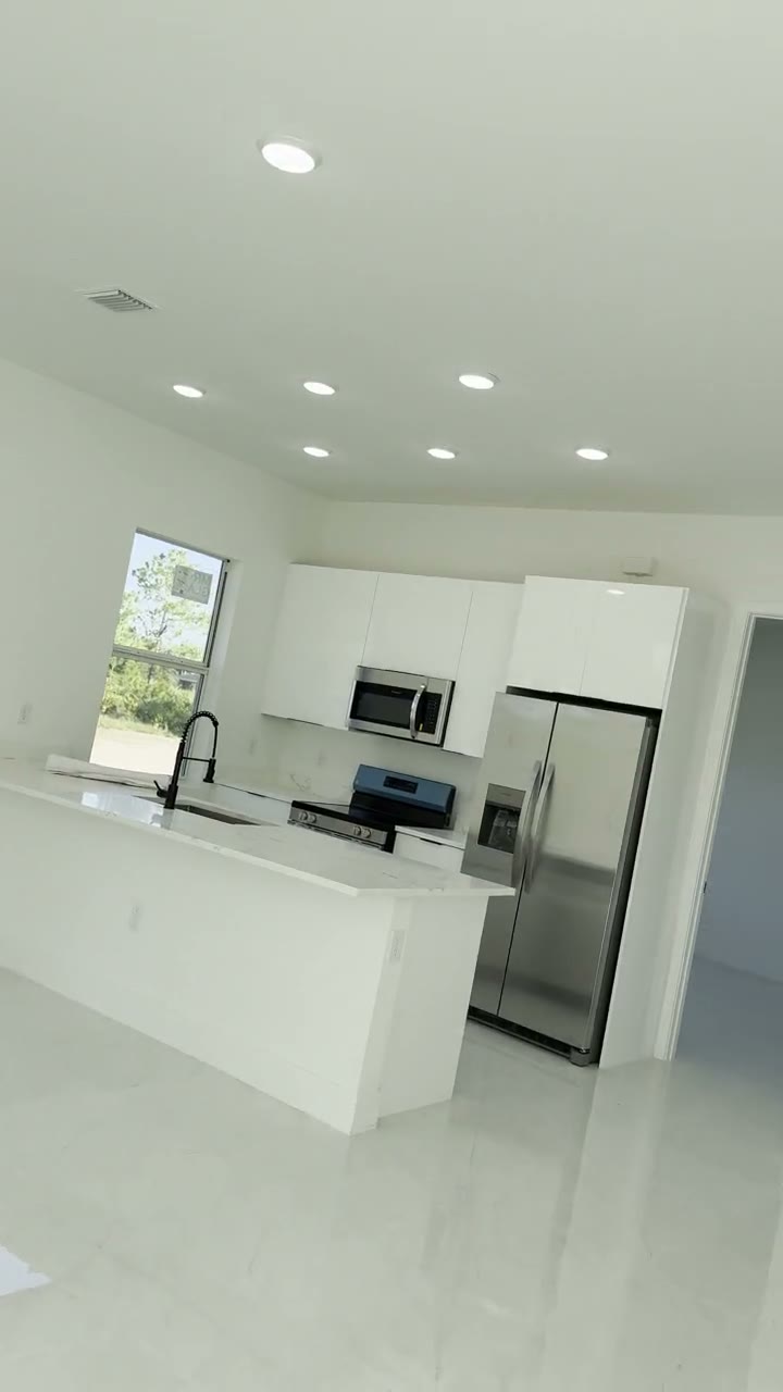 Rush Avenue installed kitchen